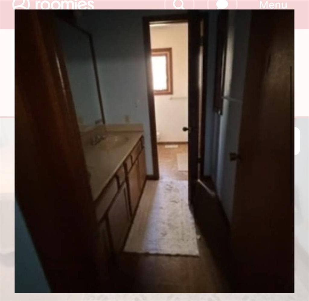 Master bedroom for rent