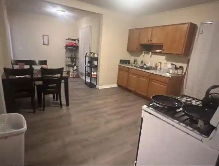 3 bedroom apartment with utilities