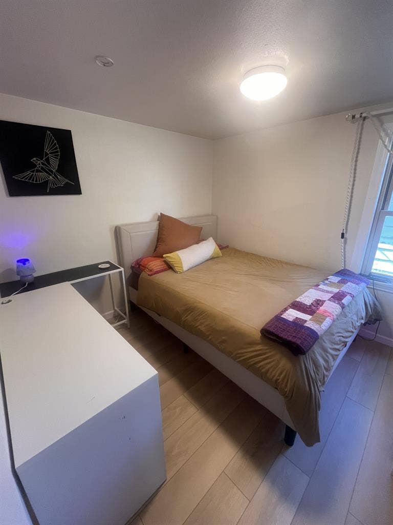 Private Room in Seattle Home