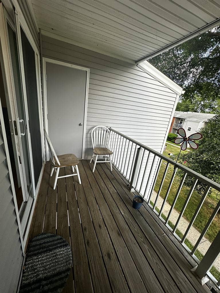 Shared 1Bed furnished apartment