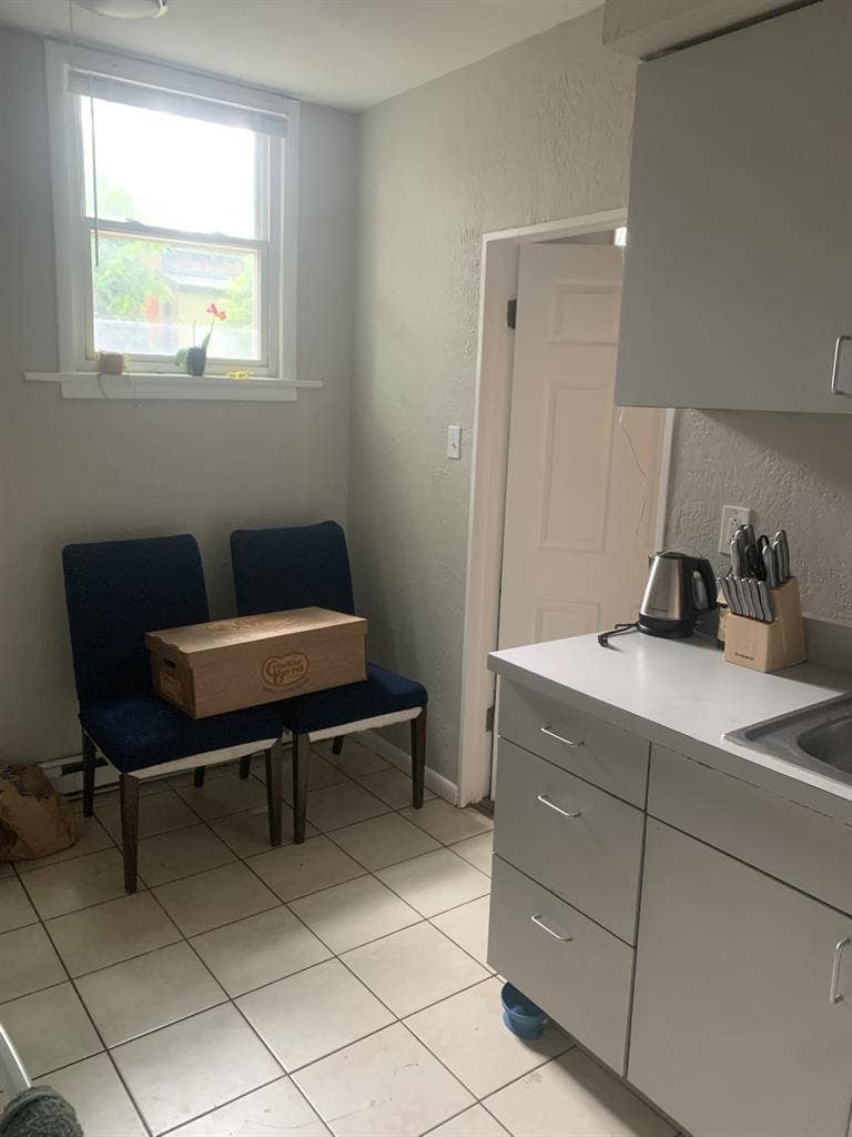 Immediate Availability 1Bed, 1Bath