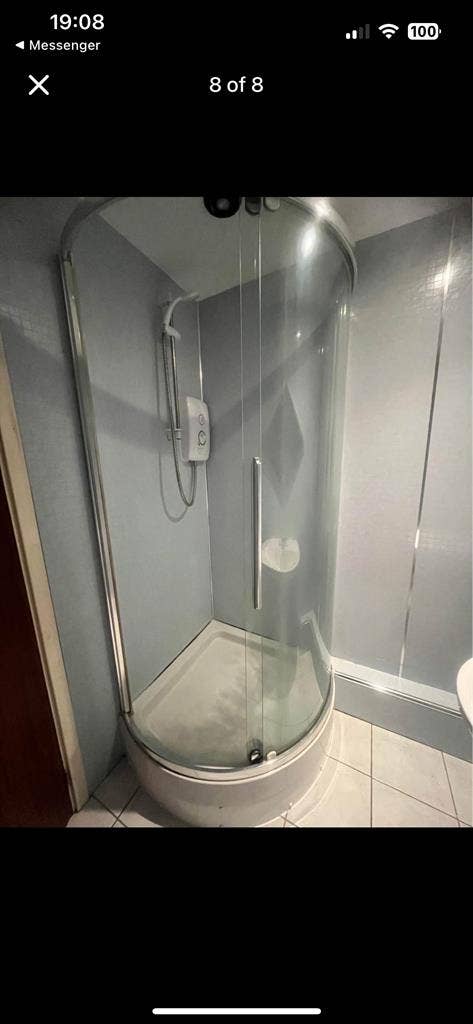 One double bedroom for rent