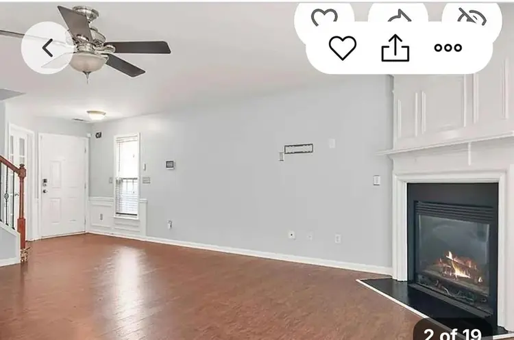 Modern Room 10 Mins from Airport