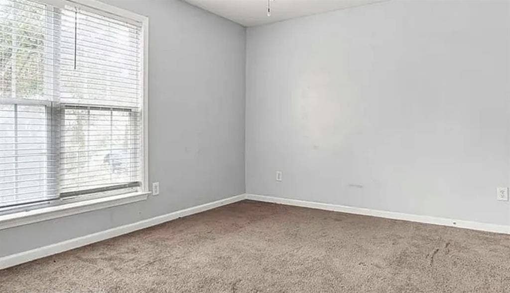 Modern Room 10 Mins from Airport