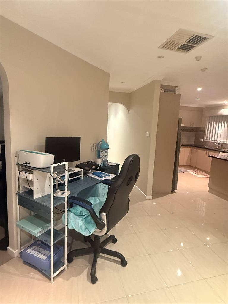 Looking for 1 or 2 roommates