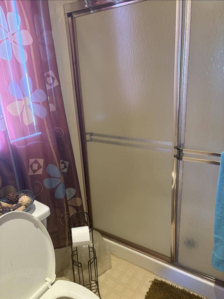 Private room and bathroom