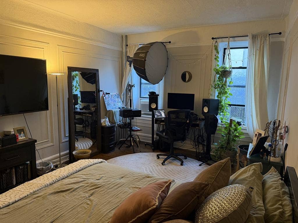 Private Room for Rent - Riverdalee