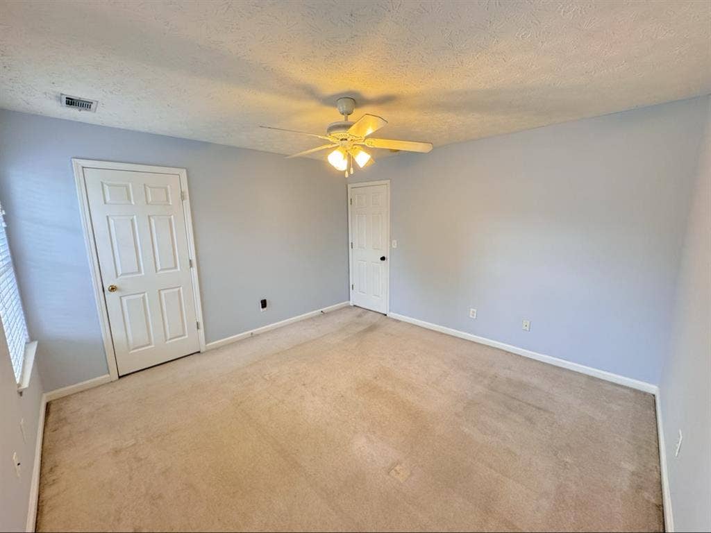Roommate Wanted