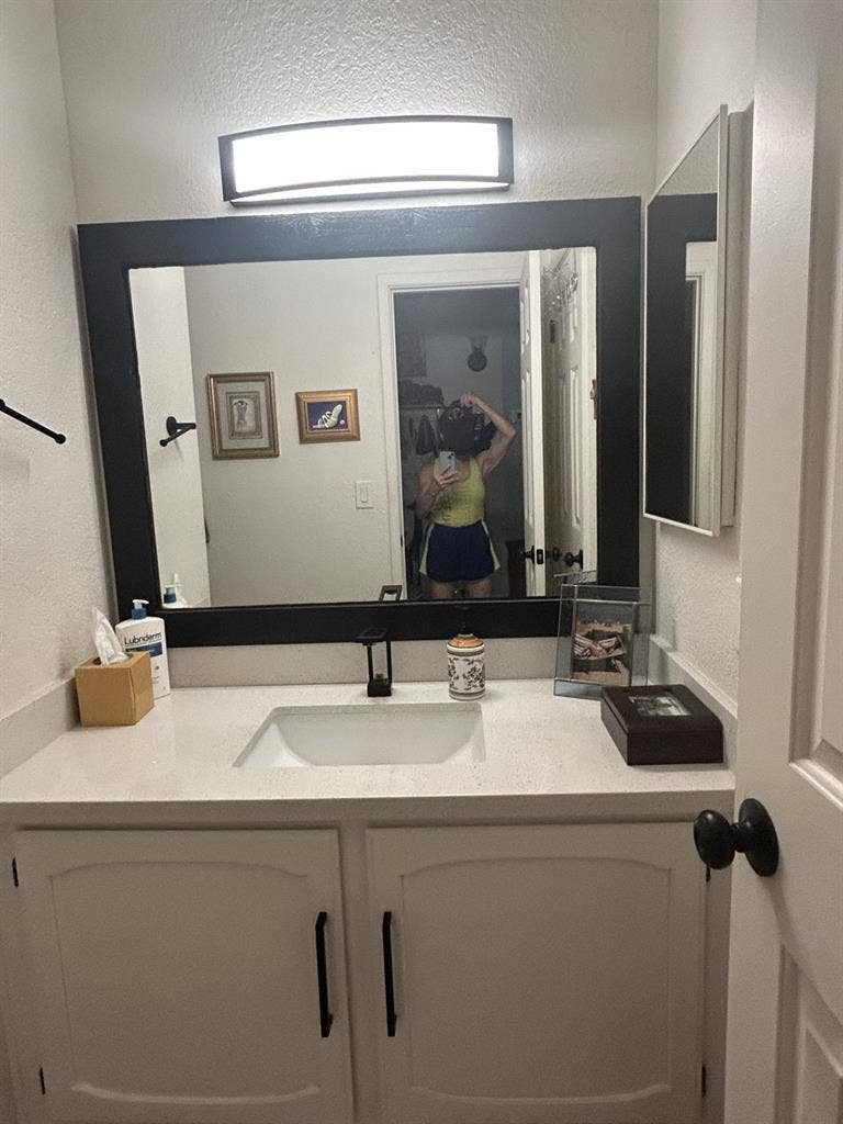 Gated condo on golf course -