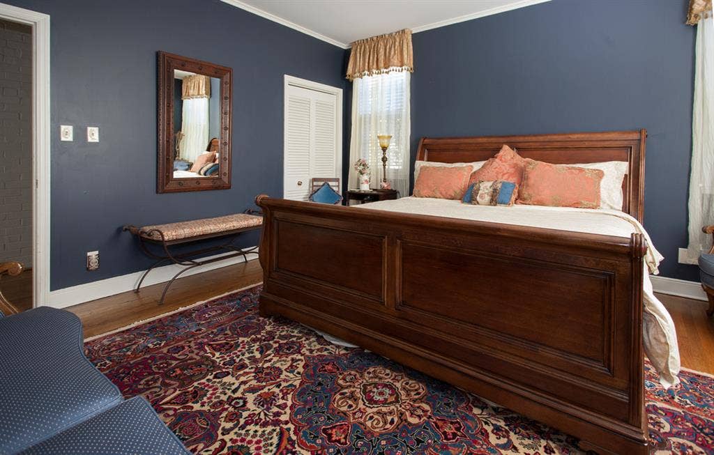 Private ensuite king in large home