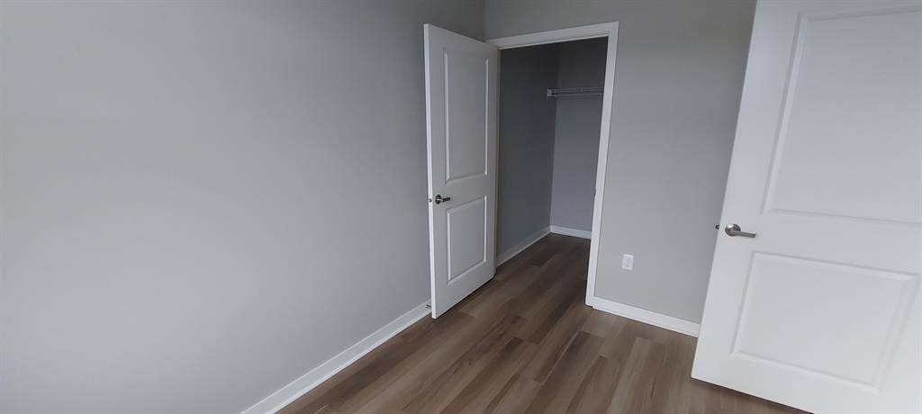1 bedroom apartment for lease!