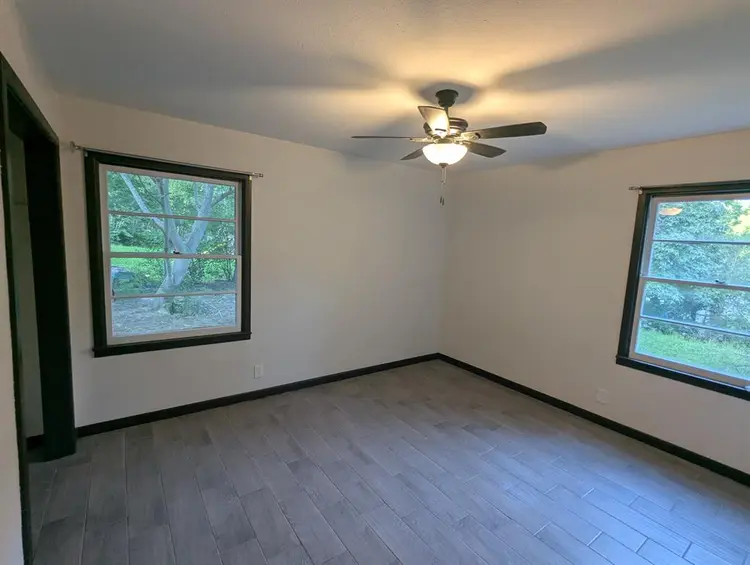 Female Roommates