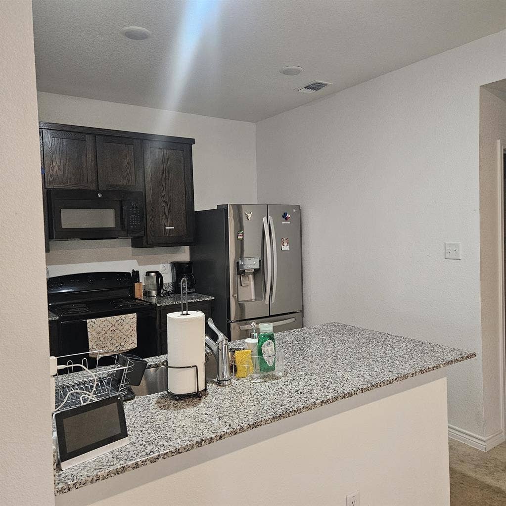 Private Master with En-Suite BR