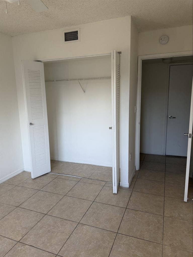 Private Bedroom & Private Bathroom