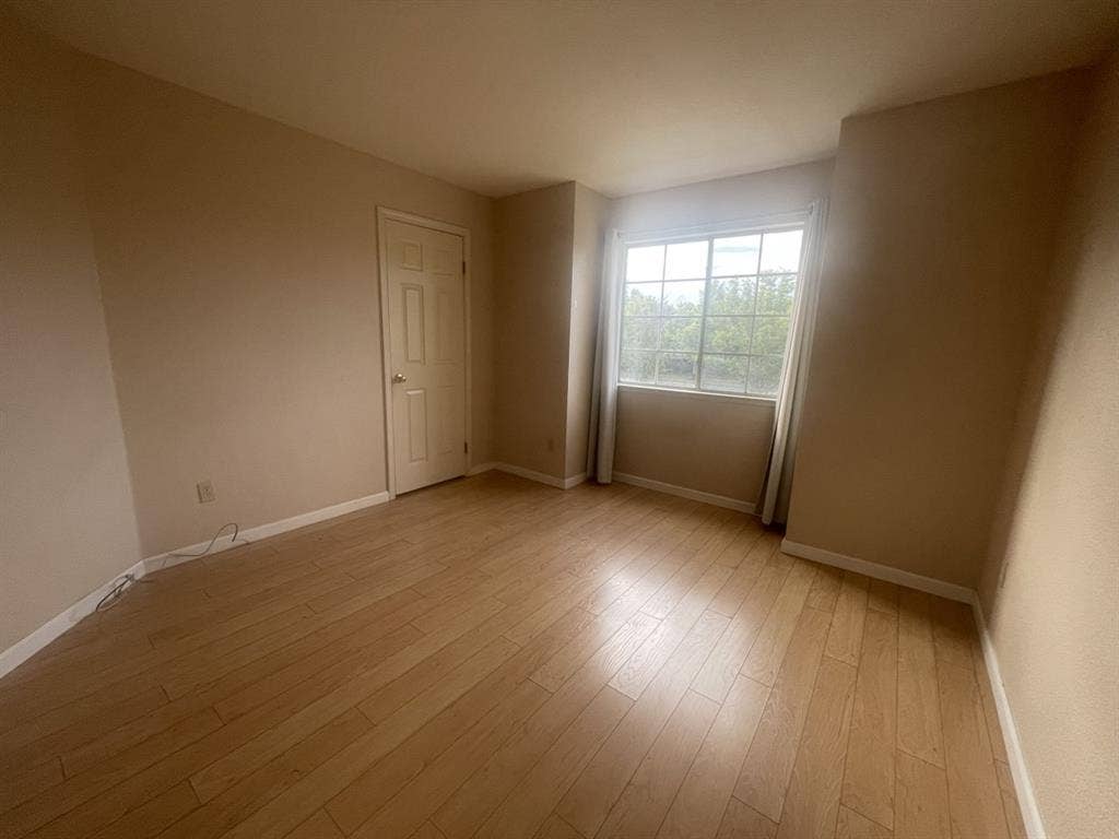 2 Rooms for Rent in Prime Folsom