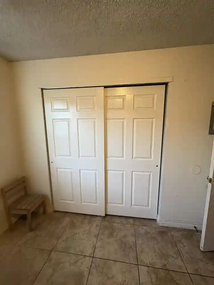 Room for rent!