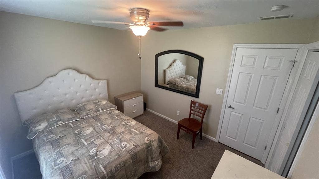 Bedroom for Rent in Carmel Indiana
