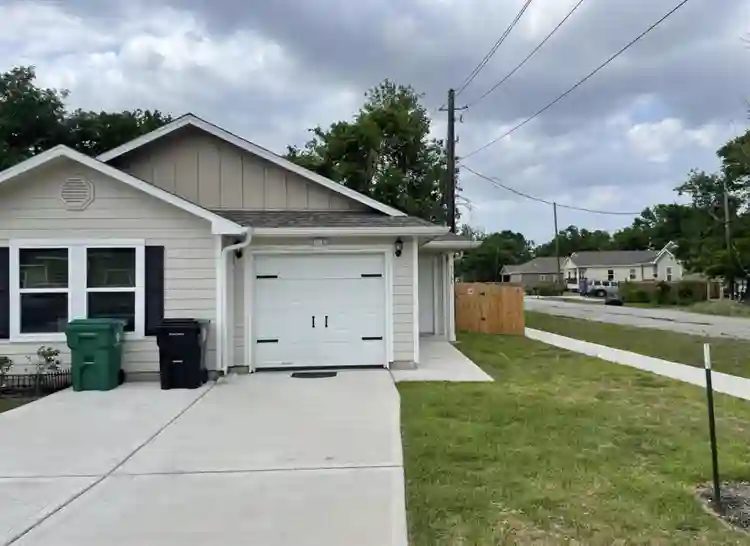 Master Bedroom for Rent