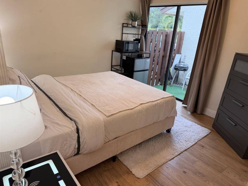 Private Furnished Room for rent
