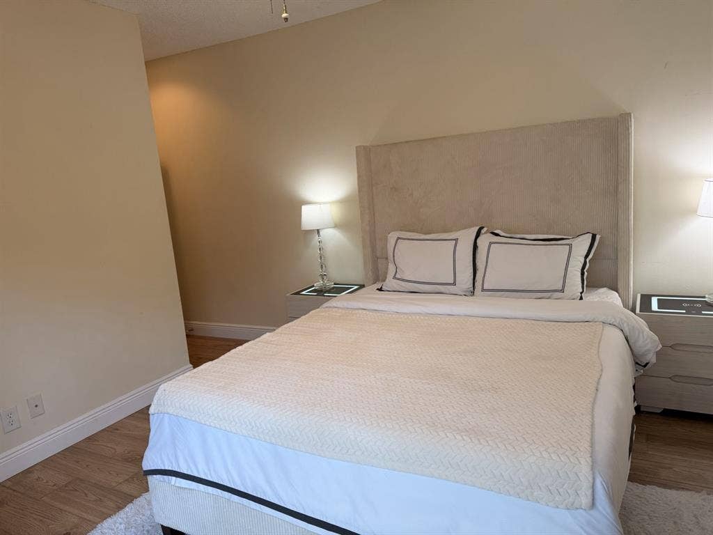 Private Furnished Room for rent