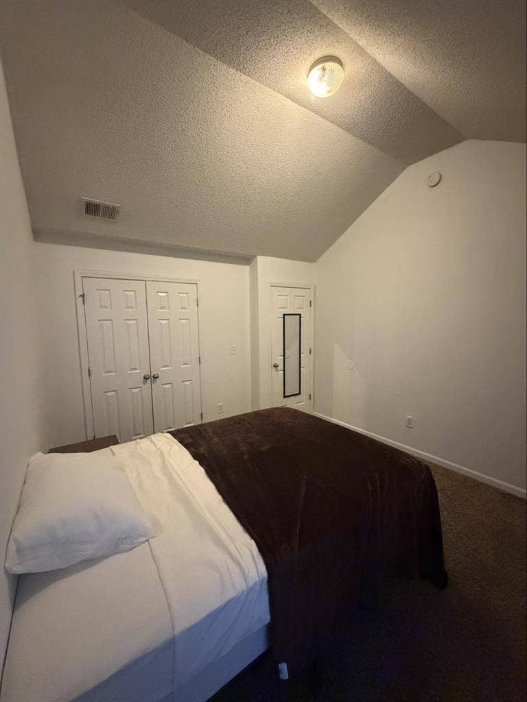 11x12 Furnished Room(Util,WiFi incl