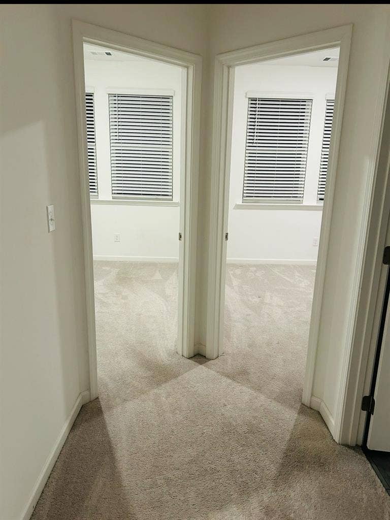 Has access to entire house