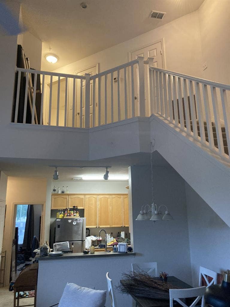 2 Rooms, Private Bath, Own Floor