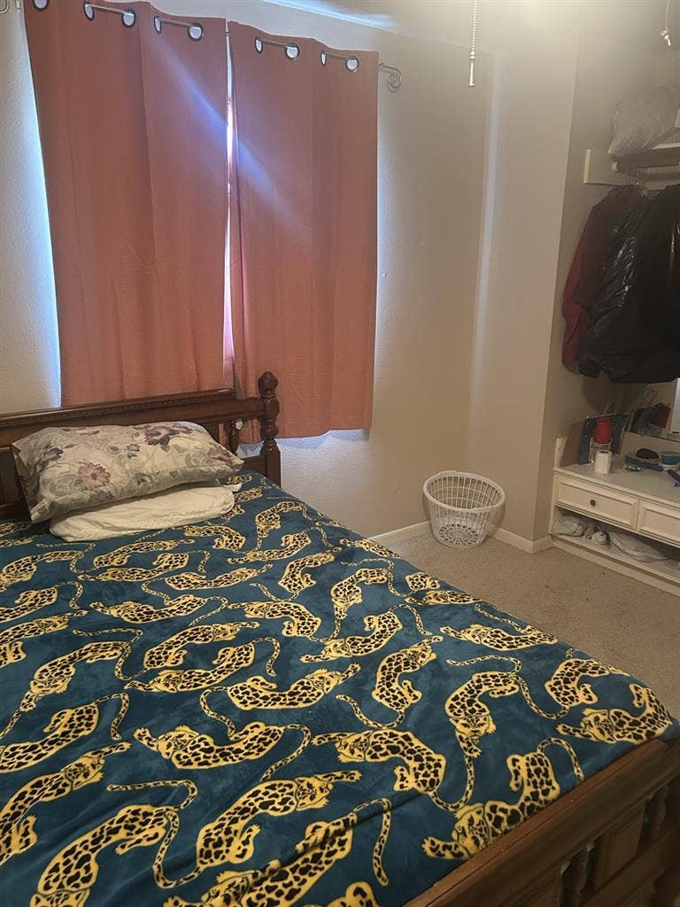 Beautiful room for rent