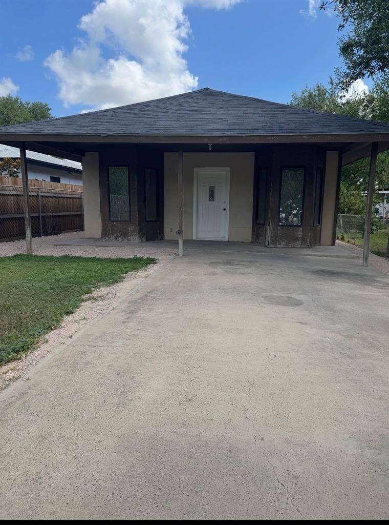 Small family house for rent.