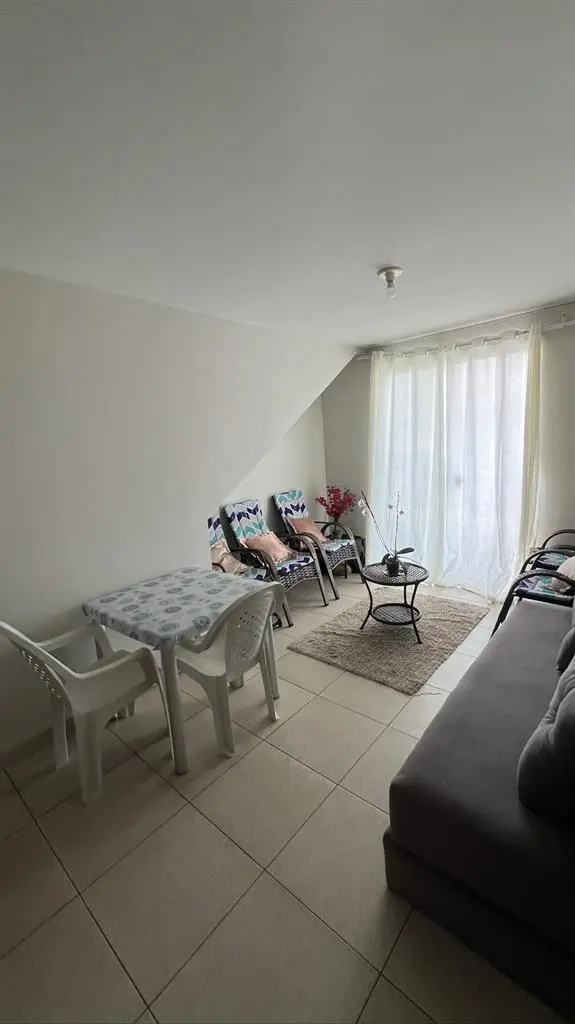 Busco colega de quarto