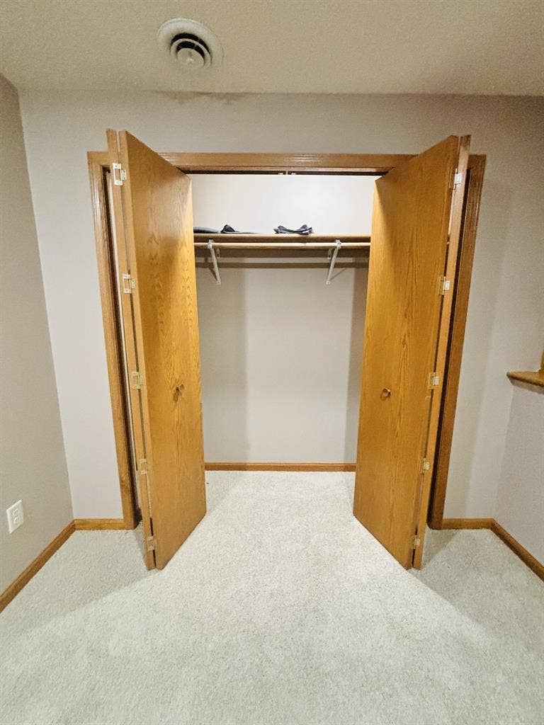 Room for share