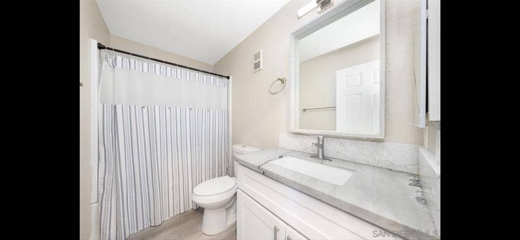 Shared condo with one bedroom