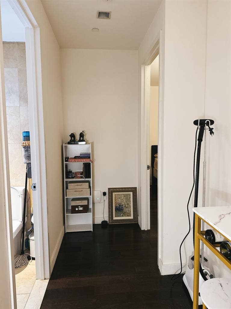 Master bedroom at 95 Wall Street