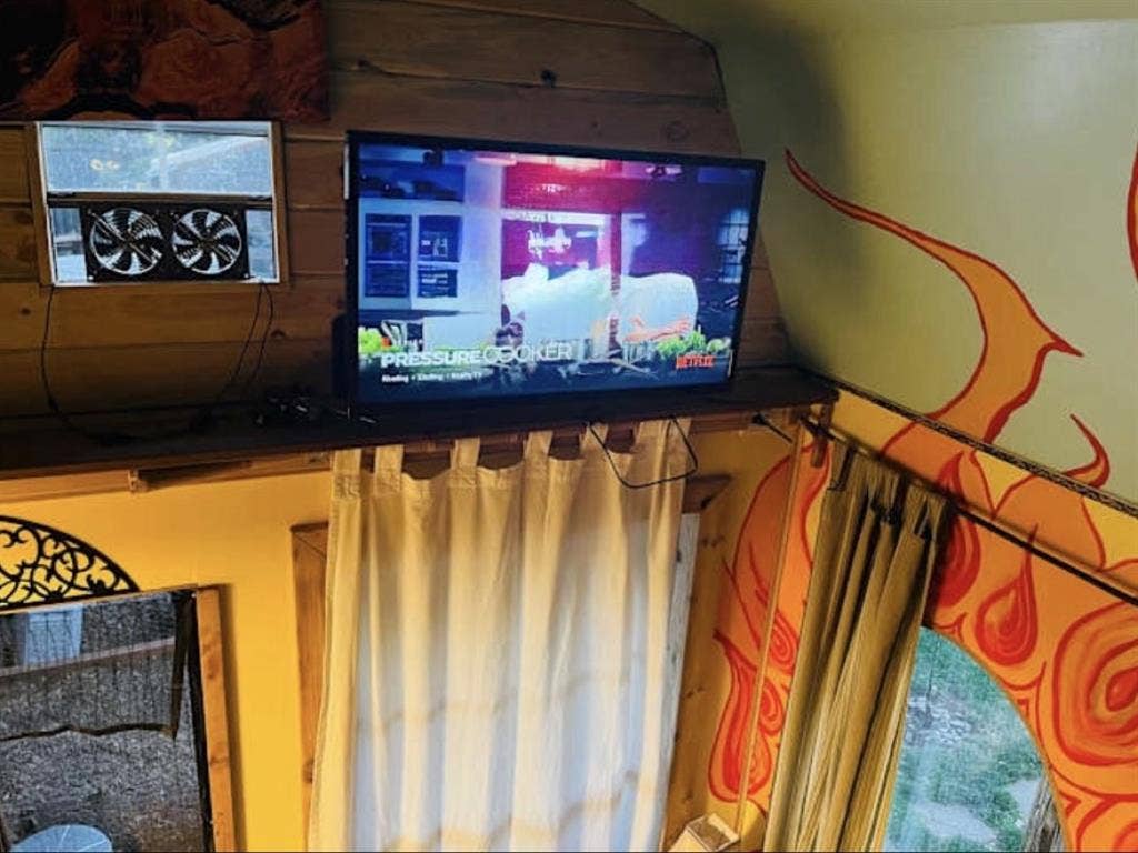 Cute quiet studio full furnished
