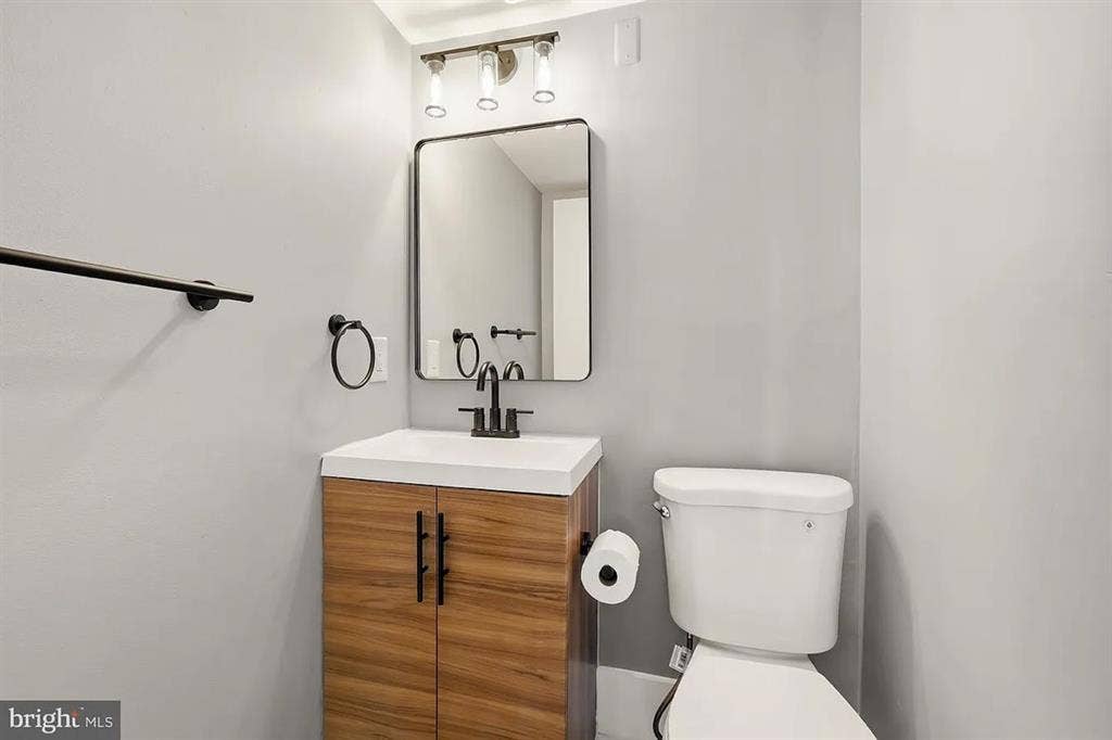 2 available rooms for rent