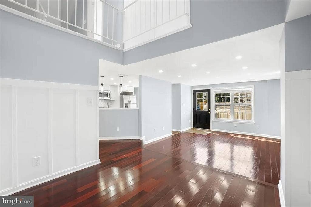 2 available rooms for rent