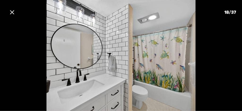 Coastal room for rent male or fml