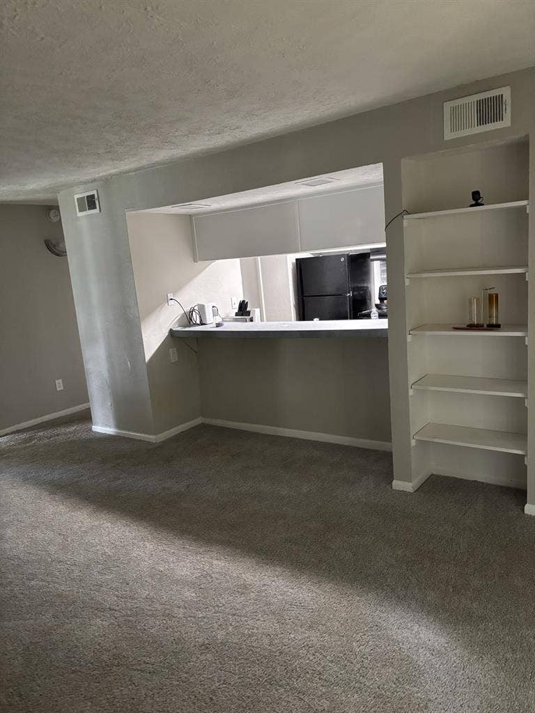 Pet-Friendly 2BR Near MARTA