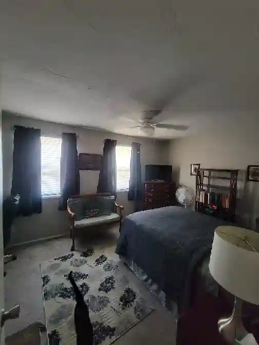 Clean quiet room with a pool