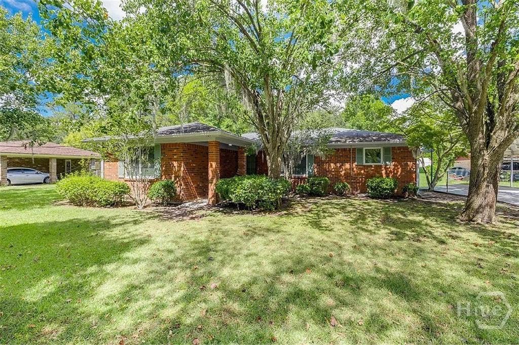 1 bedroom in Bloomingdale Ga