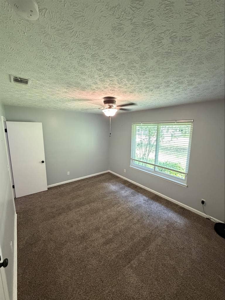 1 bedroom in Bloomingdale Ga