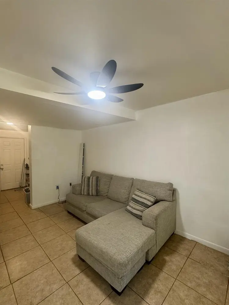 Private Room Available July 6th