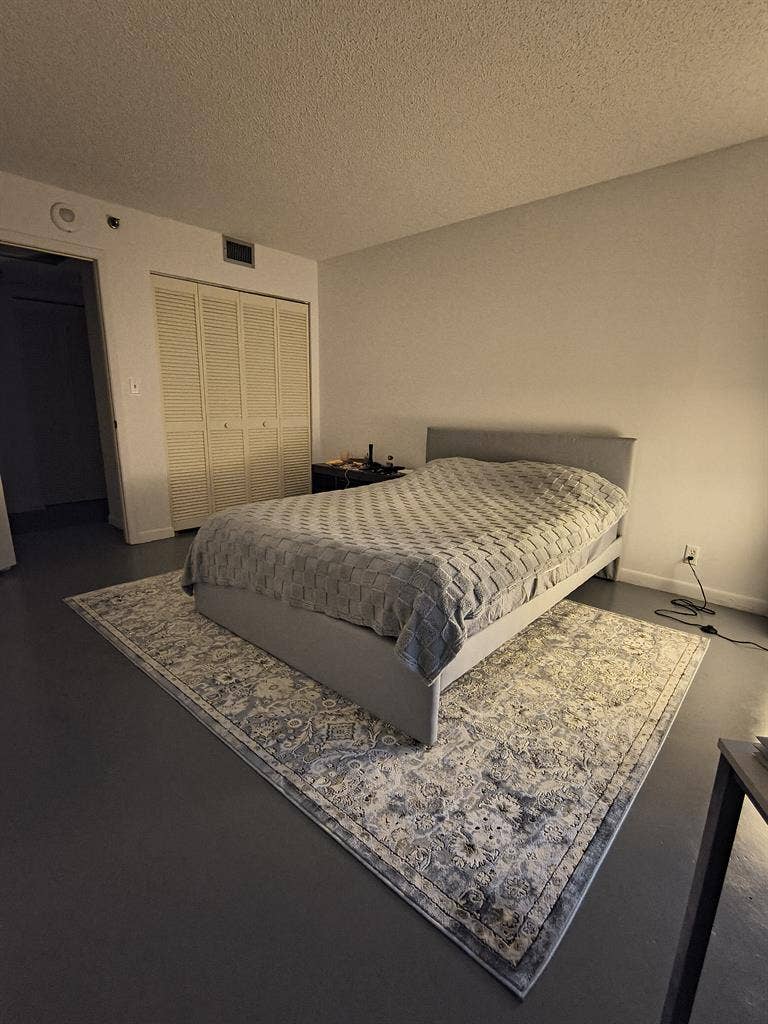Big furnished room with bathroom.