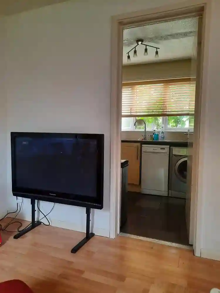 Room in Old Farm Park Milton Keynes