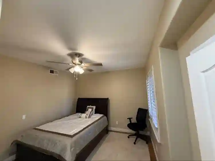 Furnished room for rent in Perris.