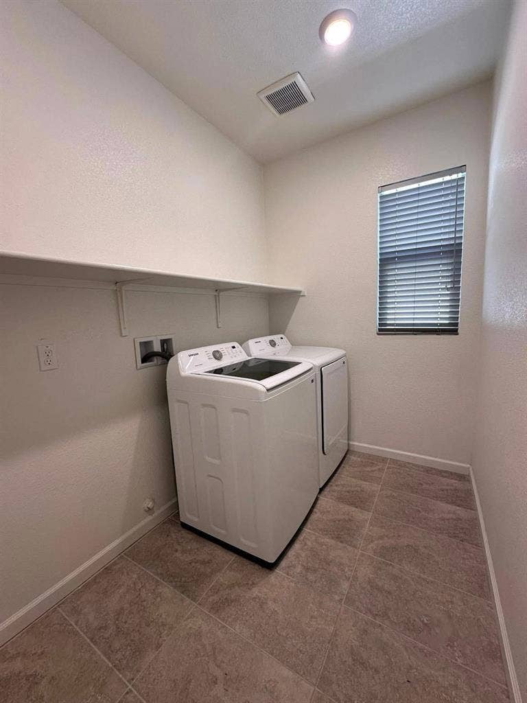 3 Rooms for Rent in Fairfieldd