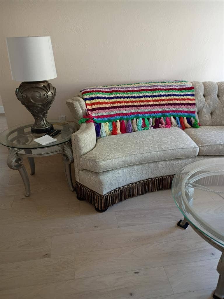 SHARE 2 BR 2BA HOME