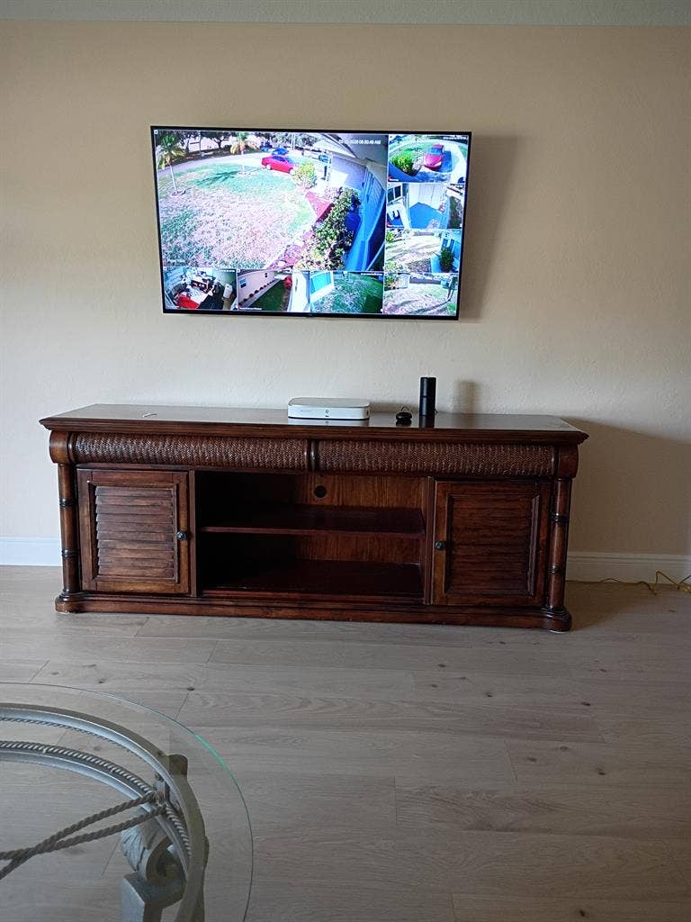 SHARE 2 BR 2BA HOME
