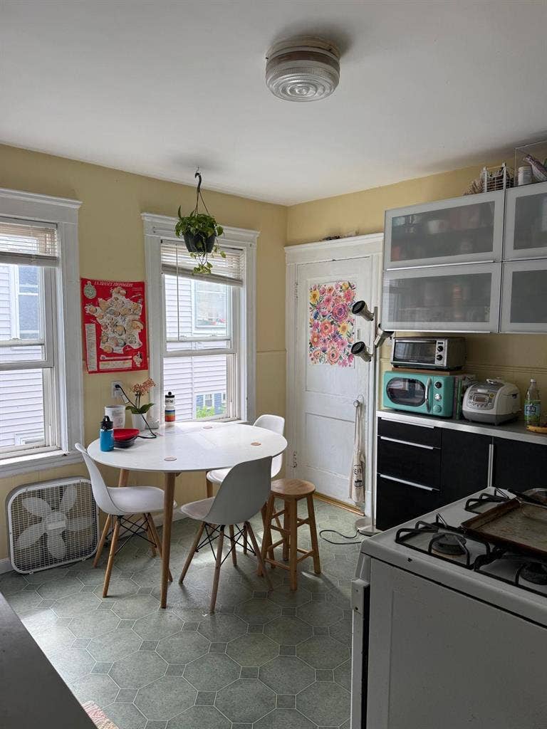 Looking for sublet for August