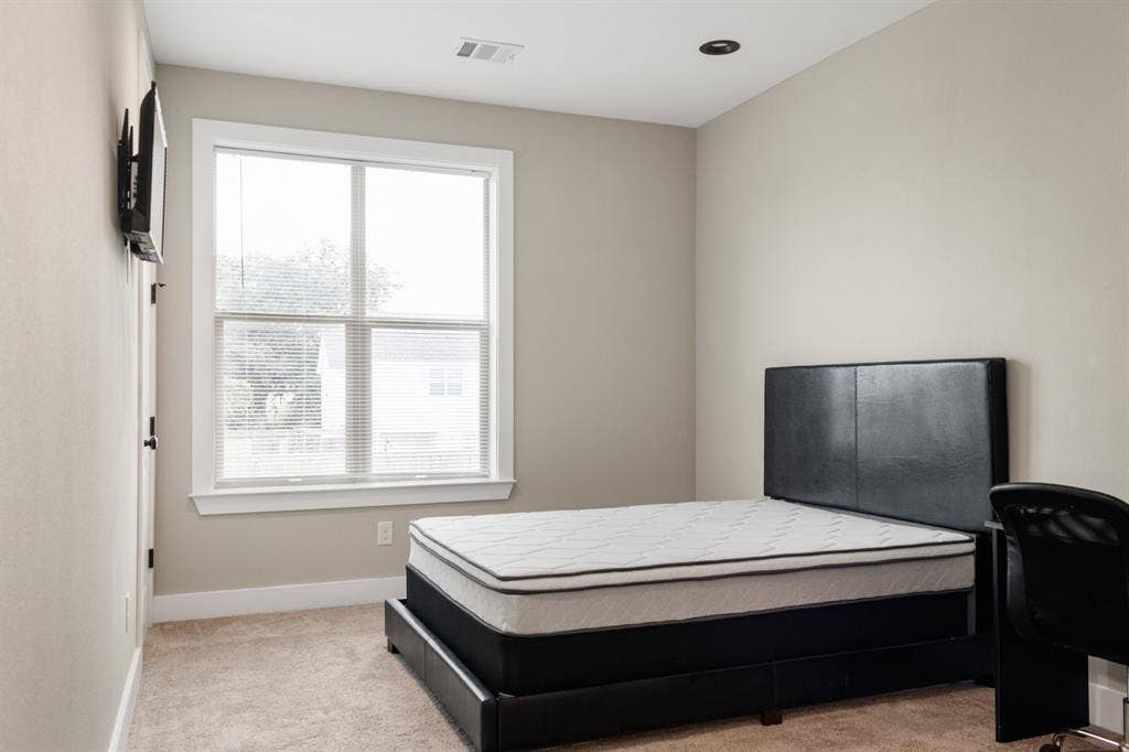 Furnished Student Rooms Near Baylor